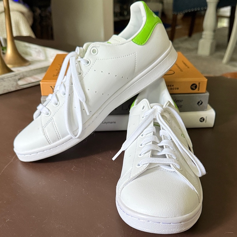 Adidas Stan Smith White and Lime Green Shoes - Picture 2 of 6